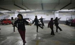 热心的爆料网友视频,视频揭秘事件真相，网友热议不断！